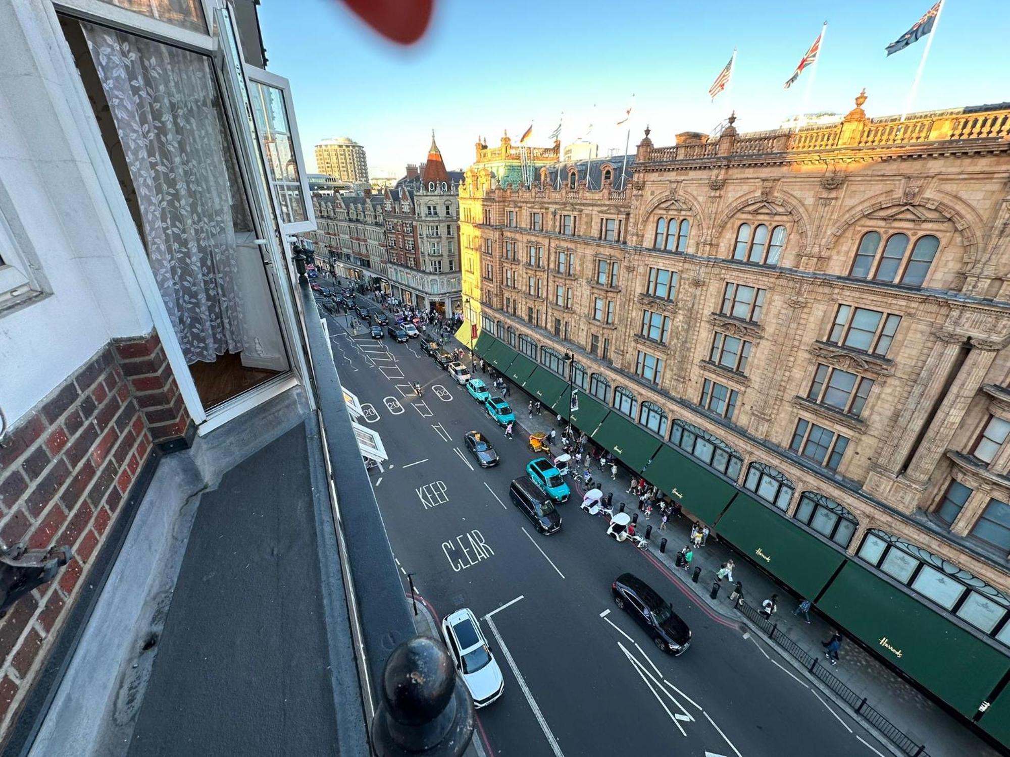 Knightsbridge Luxurious Residence - Facing Harrods London Exterior photo